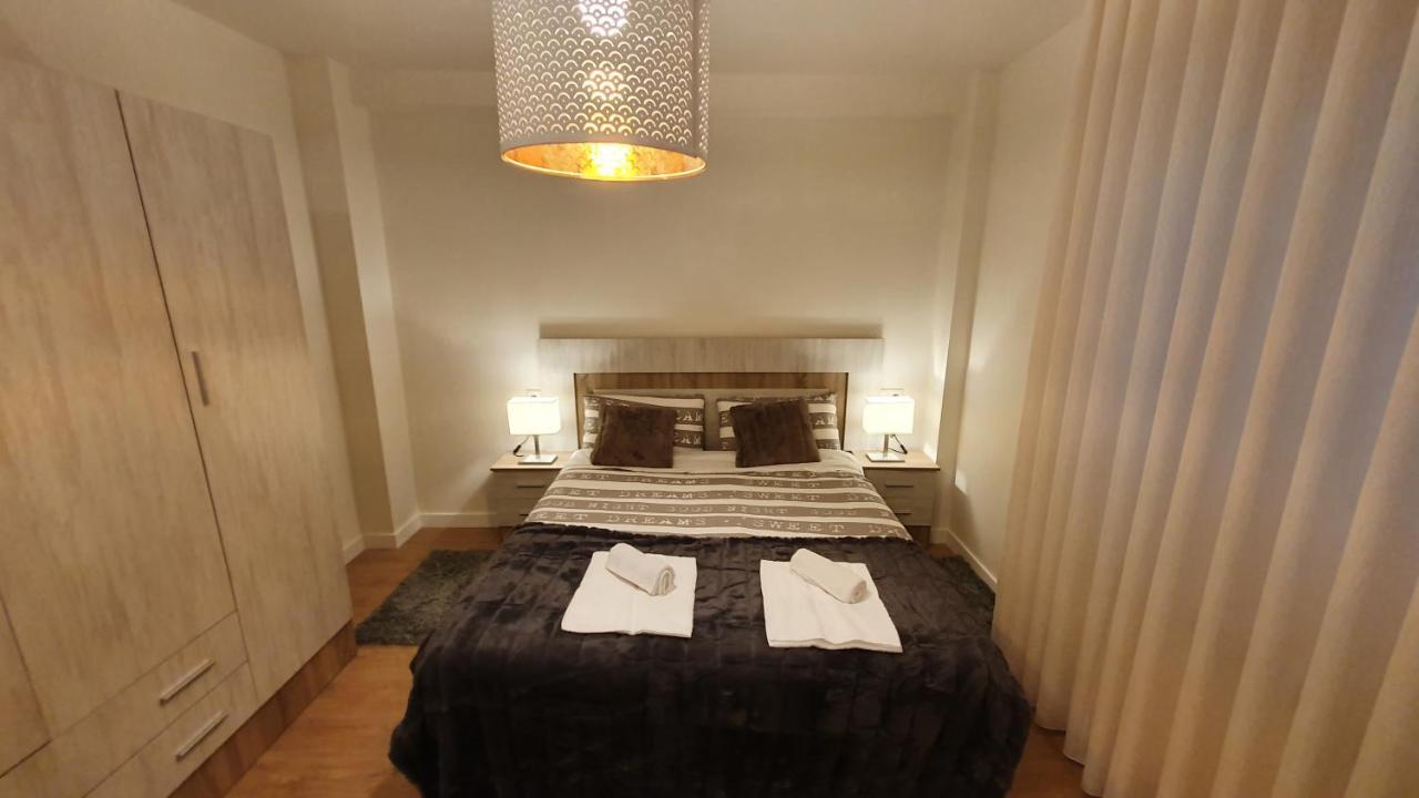 Auditorio Vicele - 2 Hab Y Sofa-Cama - Wifi - Vut-3692-As Oviedo Kültér fotó